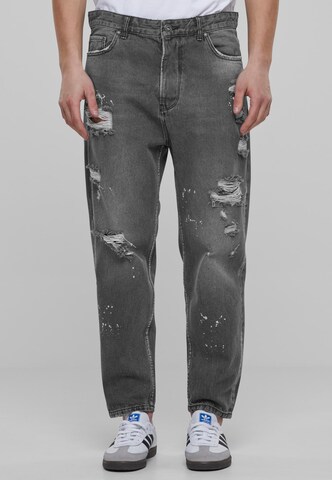 2Y Premium Regular Jeans in Grey: front