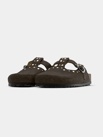 Saboți 'BIAMIAMI' de la Bianco pe maro