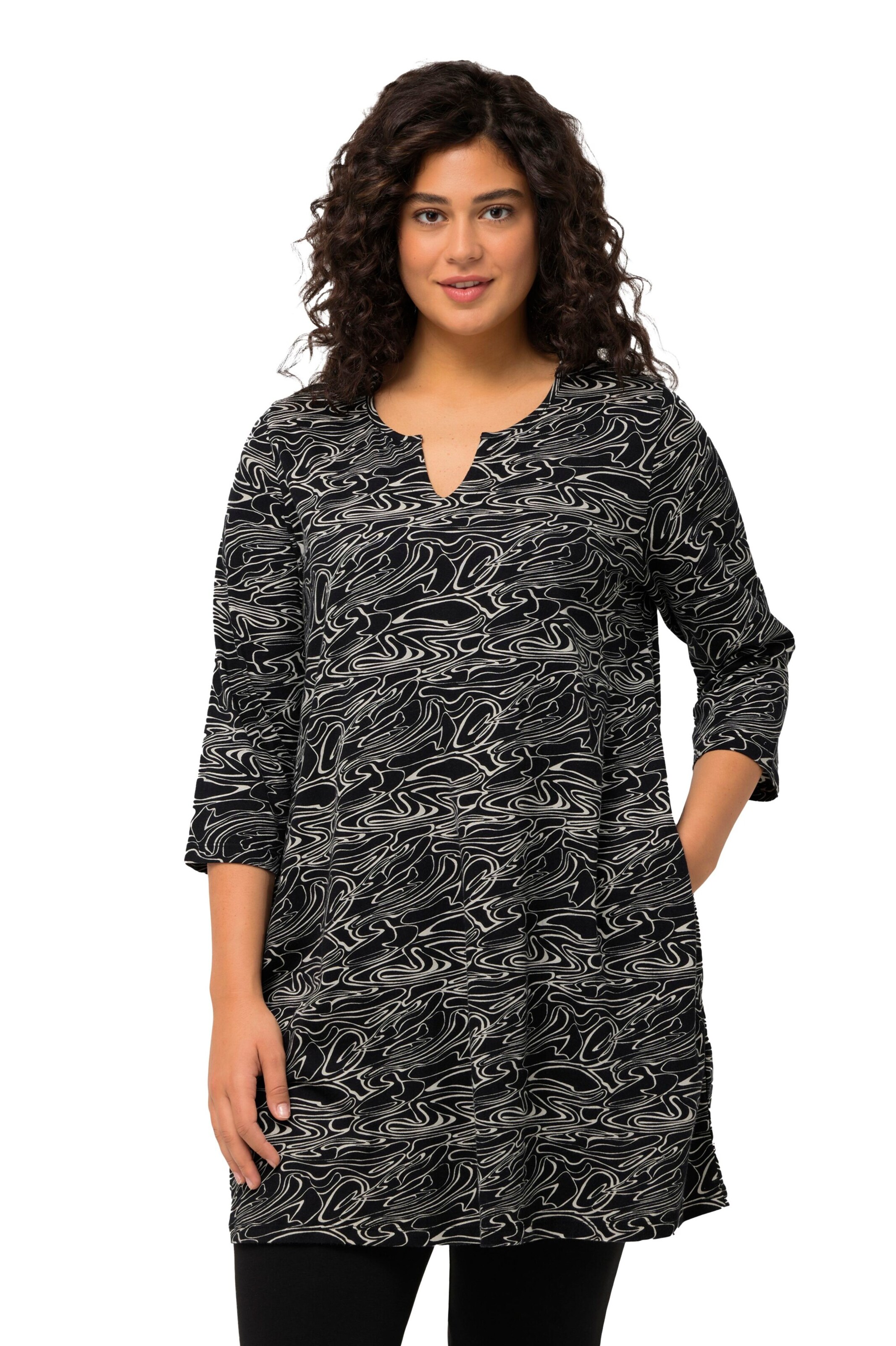 Ulla Popken Shirt in Black: front