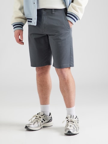 Volcom regular Παντελόνι τσίνο 'FRCKN MDN' σε μπλε: μπροστά