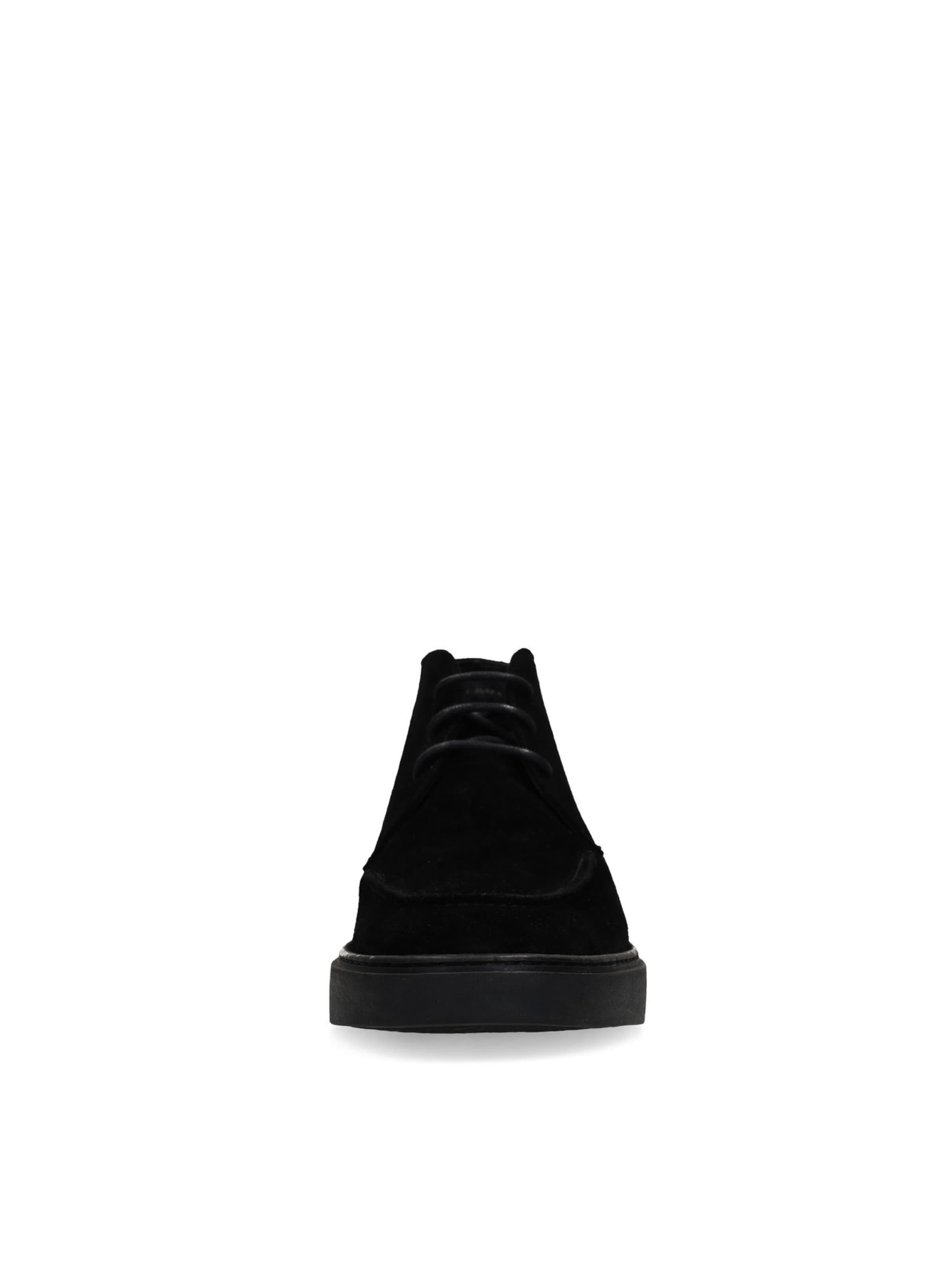 MANFIELD Lace-Up Boots in Black