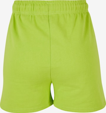 Regular Pantalon 'Essential' 9N1M SENSE en vert
