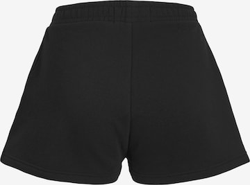 JJXX Regular Shorts 'Abbie' in Schwarz