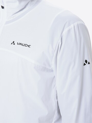 VAUDE Outdoorjas 'Matera Air' in Wit