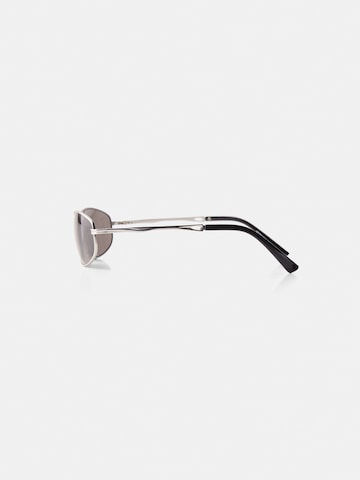 Lunettes de soleil Bershka en argent