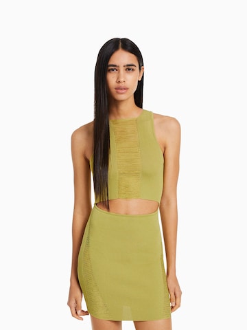 Rochie tricotat de la Bershka pe verde: față