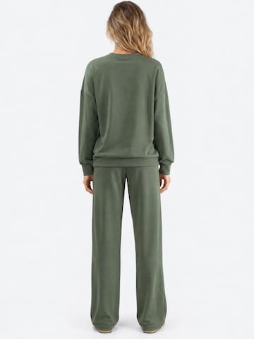 Lady Bersan Leisure suit in Green