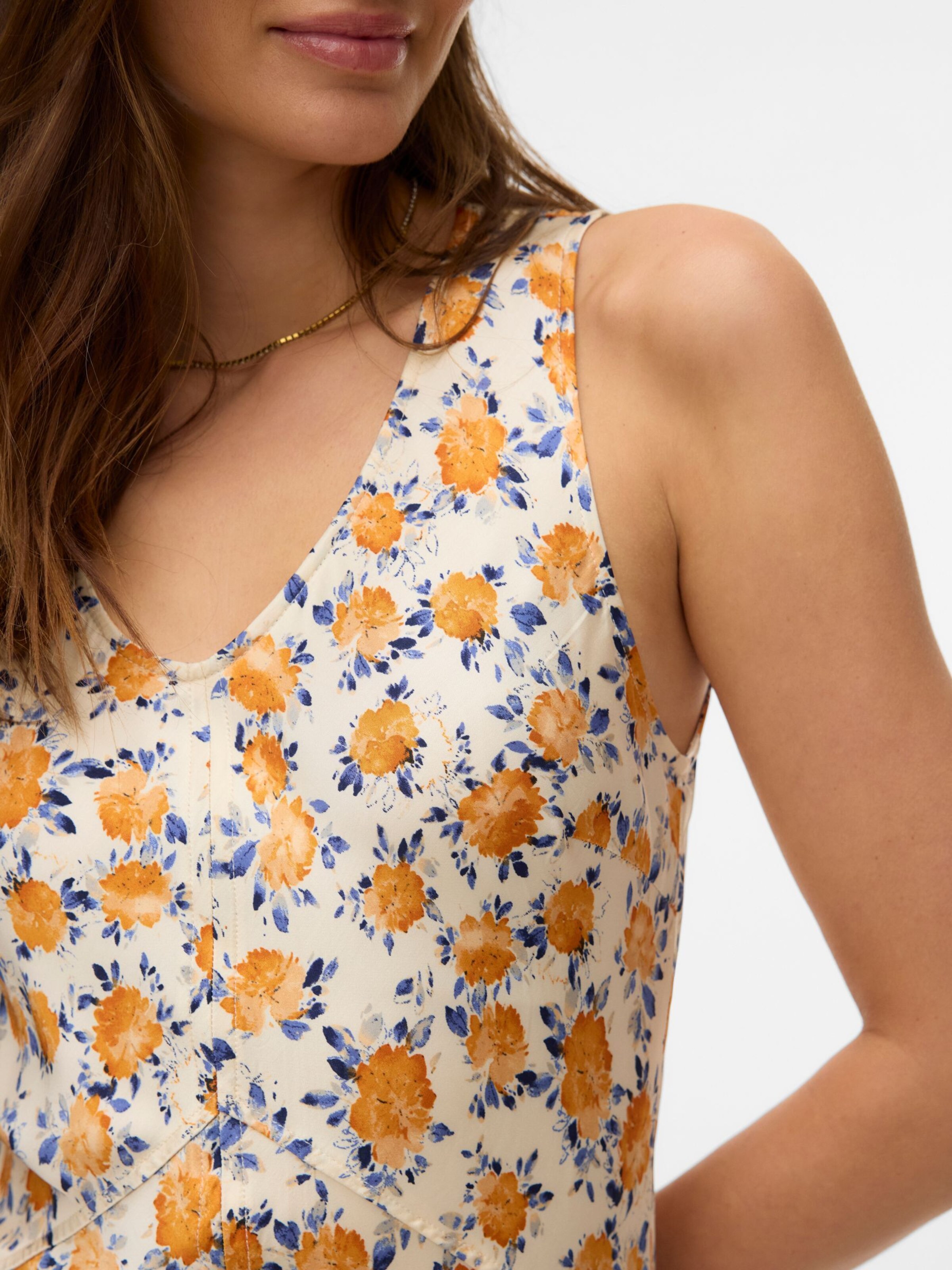 VERO MODA Dress 'AWAvilda' in Beige