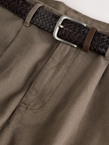 Next Обычный Брюки со складками в Коричневый