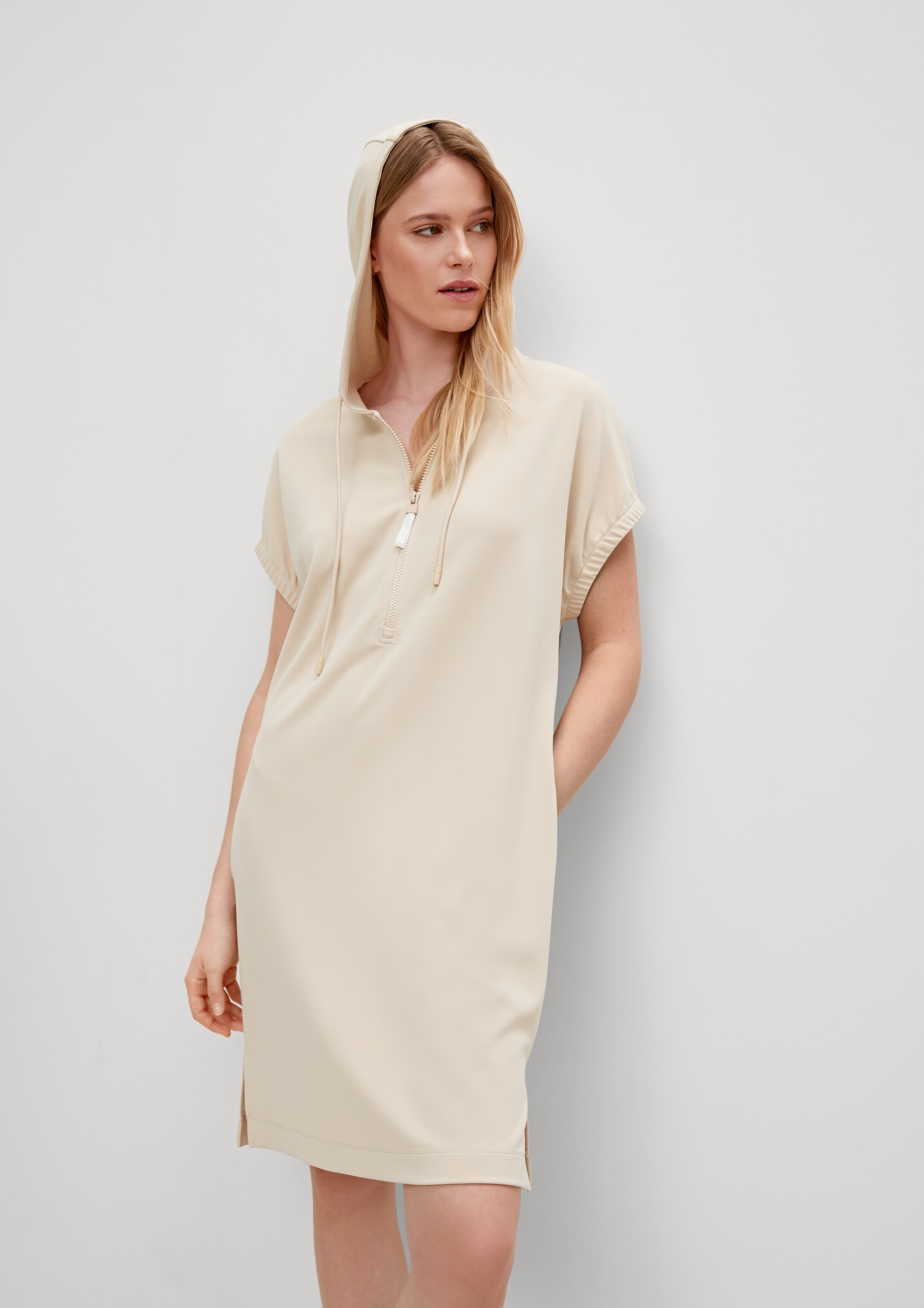 Frauen Große Größen comma casual identity Kleid in Beige - UM04651
