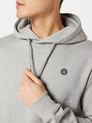 anerkjendt Sweatshirt 'KNIGEL' in Grey