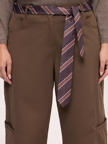 Wide leg Pantaloni di Fiorella Rubino in marrone