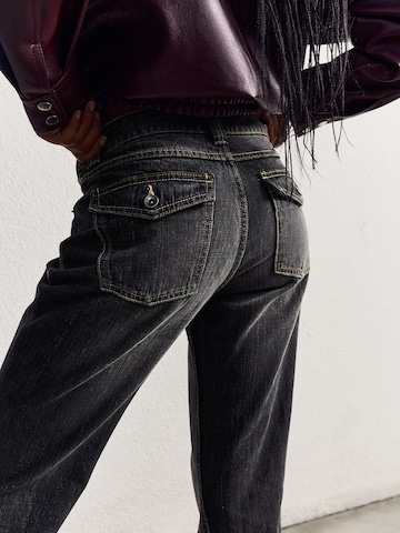 Bershka Flared Jeans in Grey