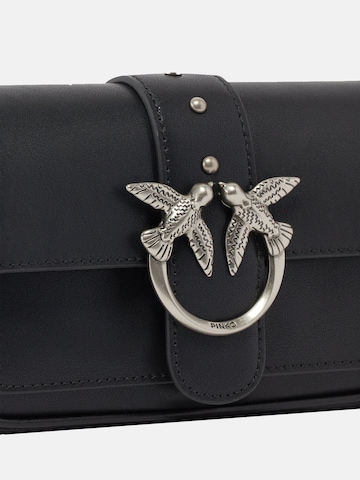 PINKO Handväska 'PINKO LOVE ONE POCKET C VITELLO SETA BORSA' i svart