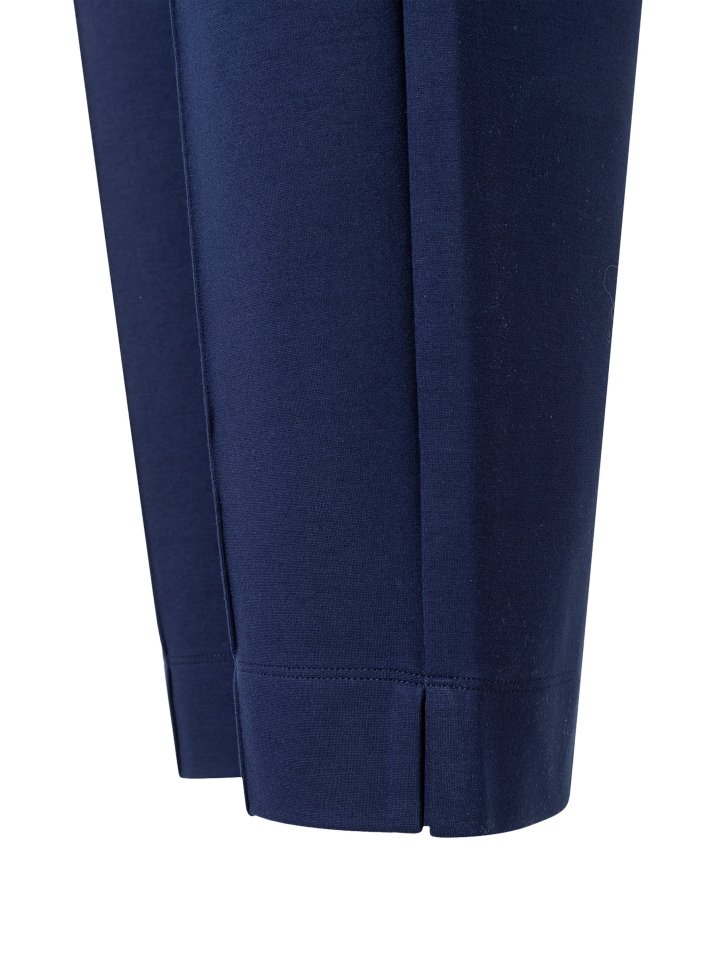 MAERZ Muenchen Regular Trousers ' 127700 ' in Blue