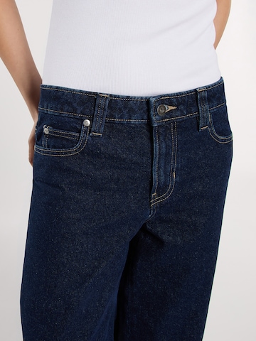 DICKIES - Perna larga Calças de ganga em azul