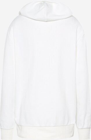 Calvin Klein Big & Tall Sweatshirt in White