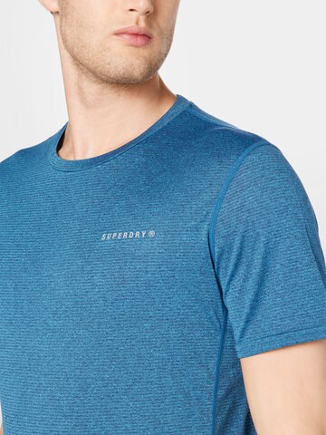 T-Shirt fonctionnel Superdry en bleu