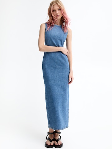 Pull&Bear Jurk in Blauw: voorkant