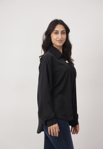 Elara Bluse in Schwarz