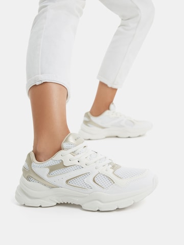 Bershka Platform trainers in White