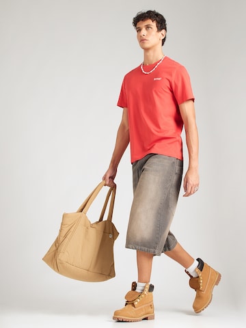 MUSTANG Μπλουζάκι 'Austin' σε κόκκινο