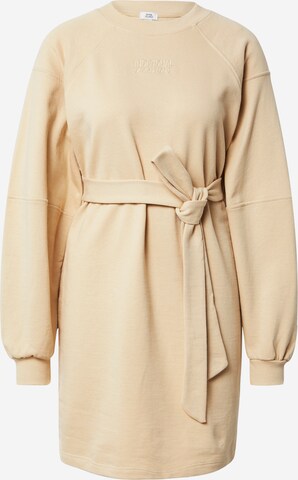 River Island Jurk in Beige: voorkant