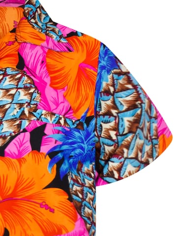Maglietta 'Pineapple Hibiscus Black Line' di King Kameha in rosa