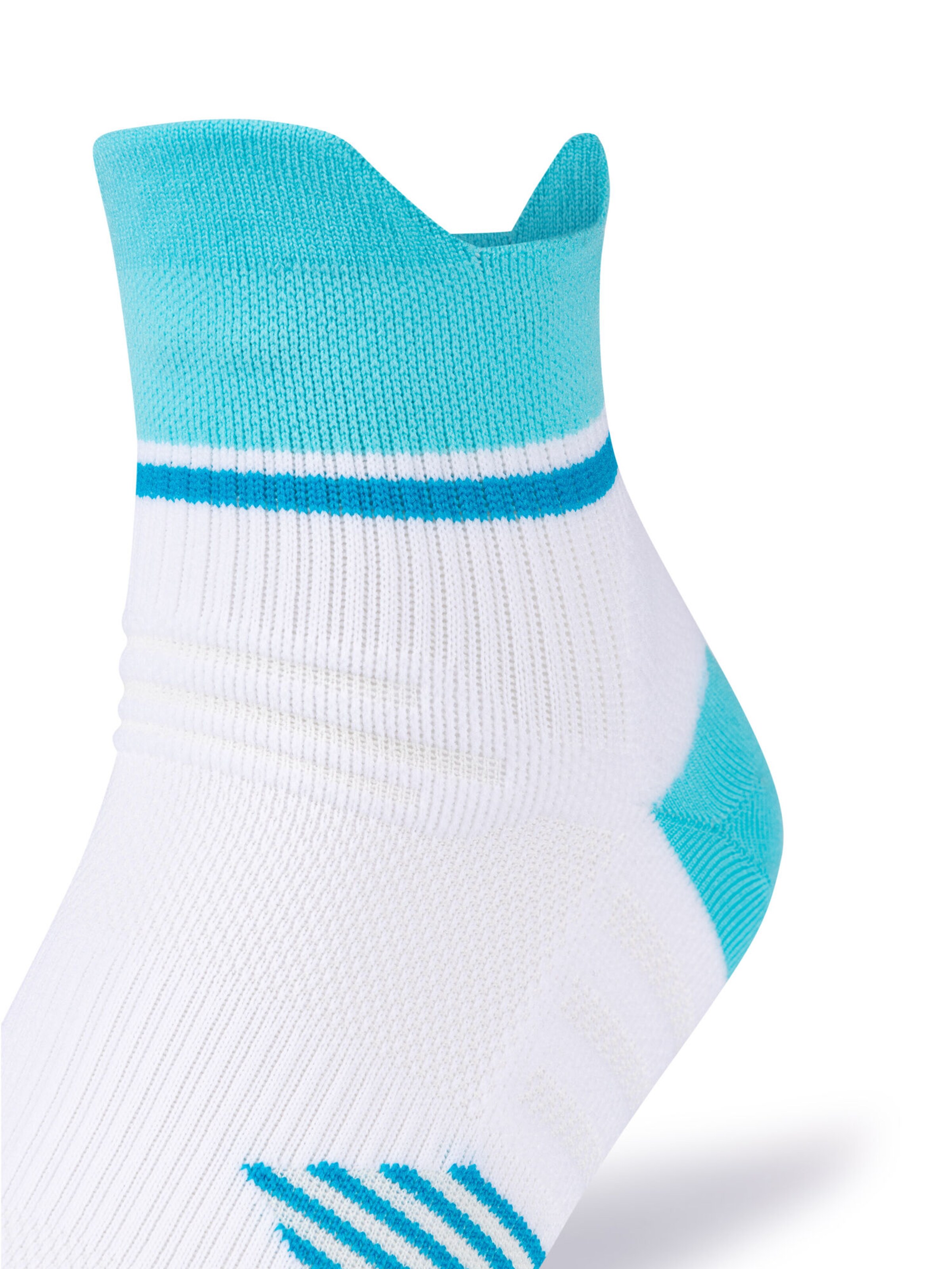 camano Athletic Socks in White
