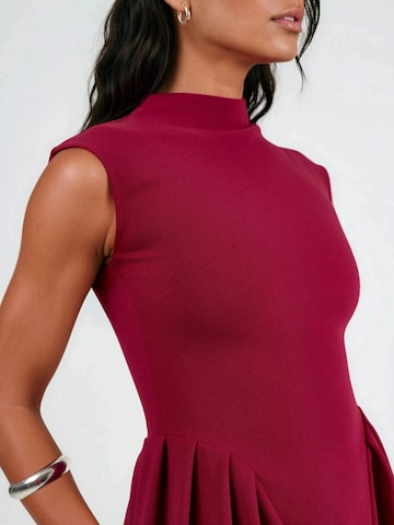 Busem Dress in Red