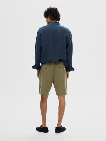 regular Pantaloni chino 'Brody' di SELECTED HOMME in verde