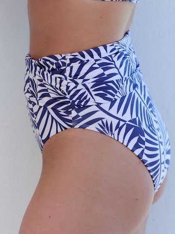 Mint Velvet Bikinibroek in Blauw