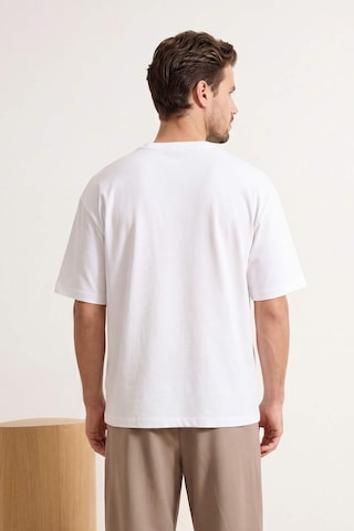 Trendyol - Camiseta en blanco