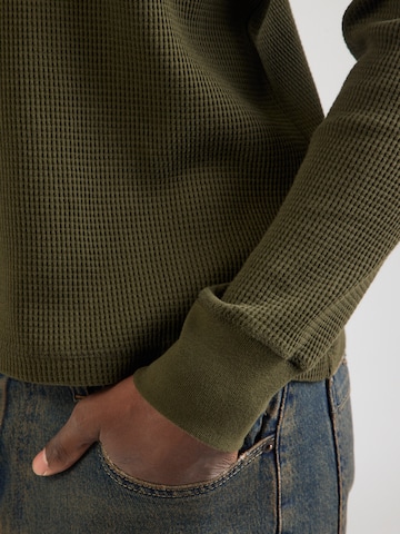 Tricou de la HOLLISTER pe verde