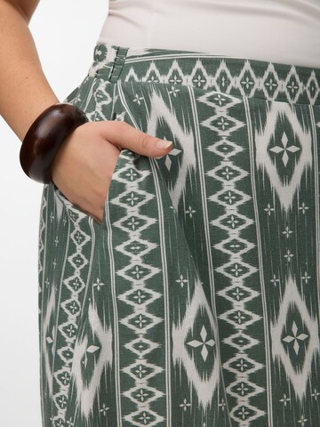 Vero Moda Curve Rok 'VMCMymilo' in Groen