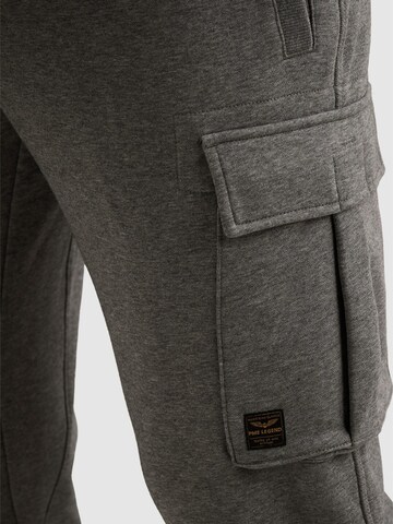 PME Legend Normalny krój Spodnie sportowe 'Airstreamer cargo sweatpants' w kolorze szary