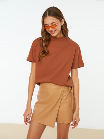 Maglietta di Trendyol in marrone