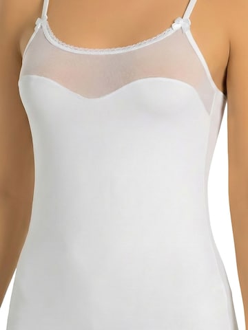 ÖTS Top 'Tanktops & Camis' in White: front