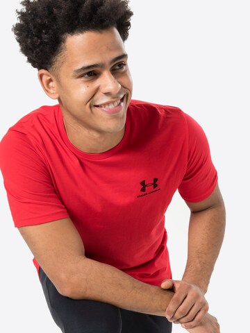 Tricou funcțional 'Sportstyle' de la UNDER ARMOUR pe roșu