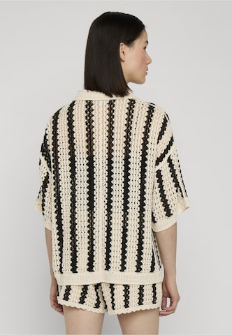 Estelou Strickjacke in Beige