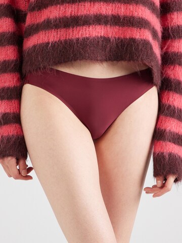 Slip 'Body Make-Up Illusion' di TRIUMPH in rosso: frontale