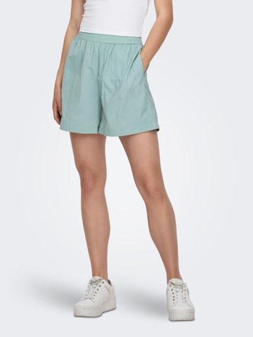 ONLY Regular Shorts 'NELLIE' in Blau: predná strana