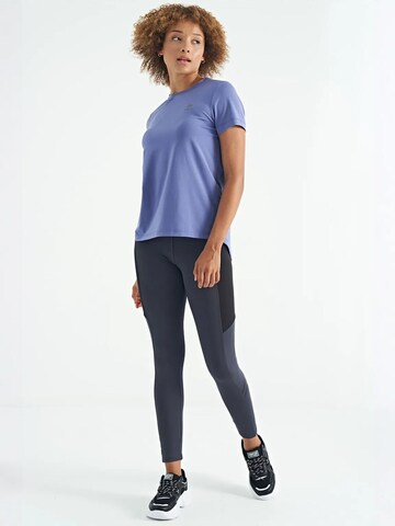Maglietta di Tommy Life in blu