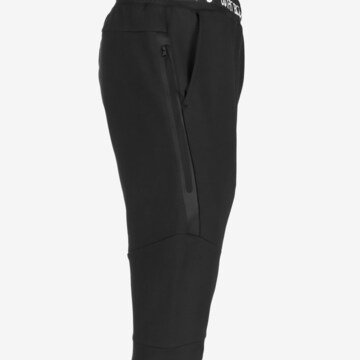 OUTFITTER Tapered Hose in Schwarz