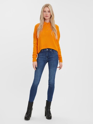 VERO MODA Sweter 'Lea' w kolorze pomarańczowy