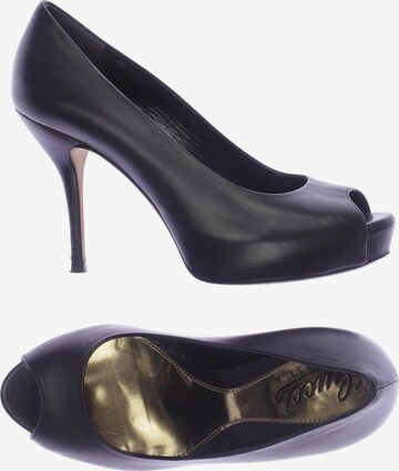 Gucci High Heels & Pumps in 36 in Black: front