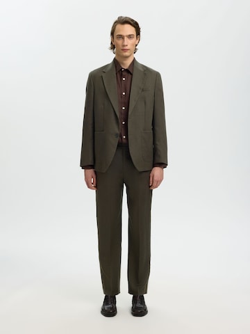SELECTED Regular Pleated Pants in Brown