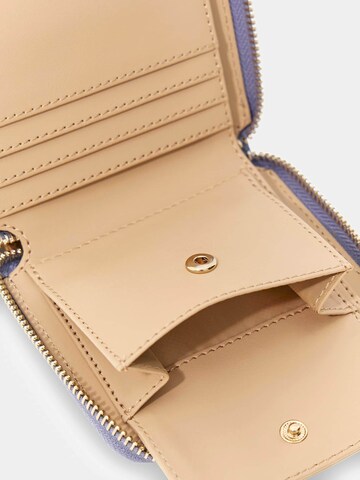 GUESS Wallet 'Laurel' in Purple