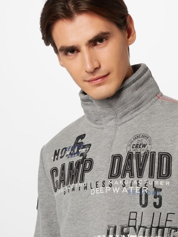 CAMP DAVID Sweatshirt in Grey