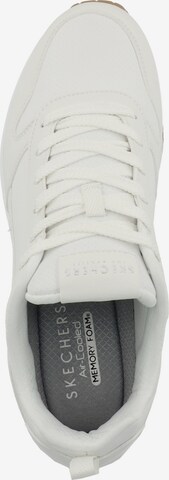 SKECHERS Sneaker 'Uno' in Weiß